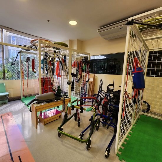 sala-de-fisioterapia-habilistar (14)